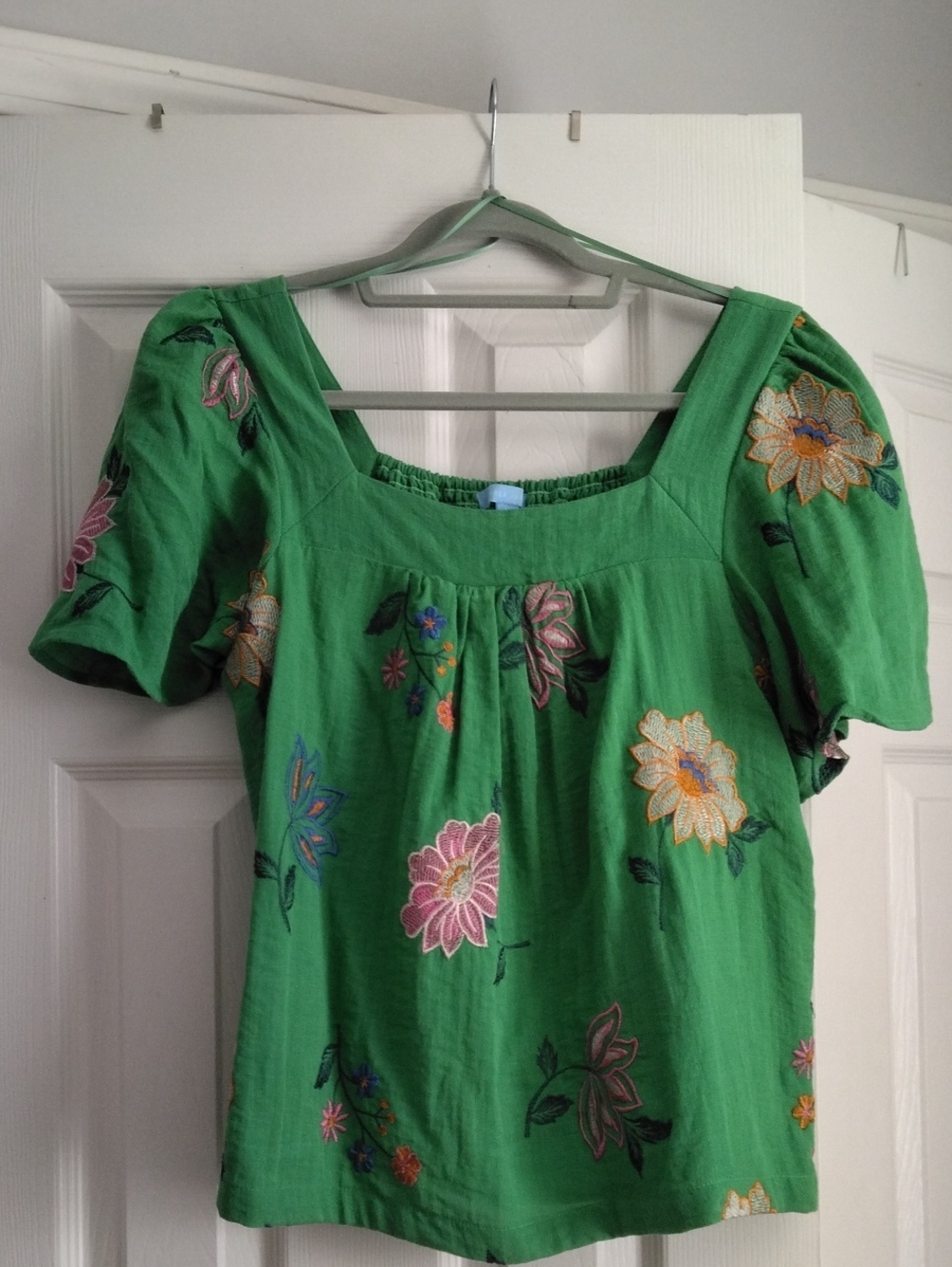 Draper James Green Floral Embroidered Square-Neck Blouse
